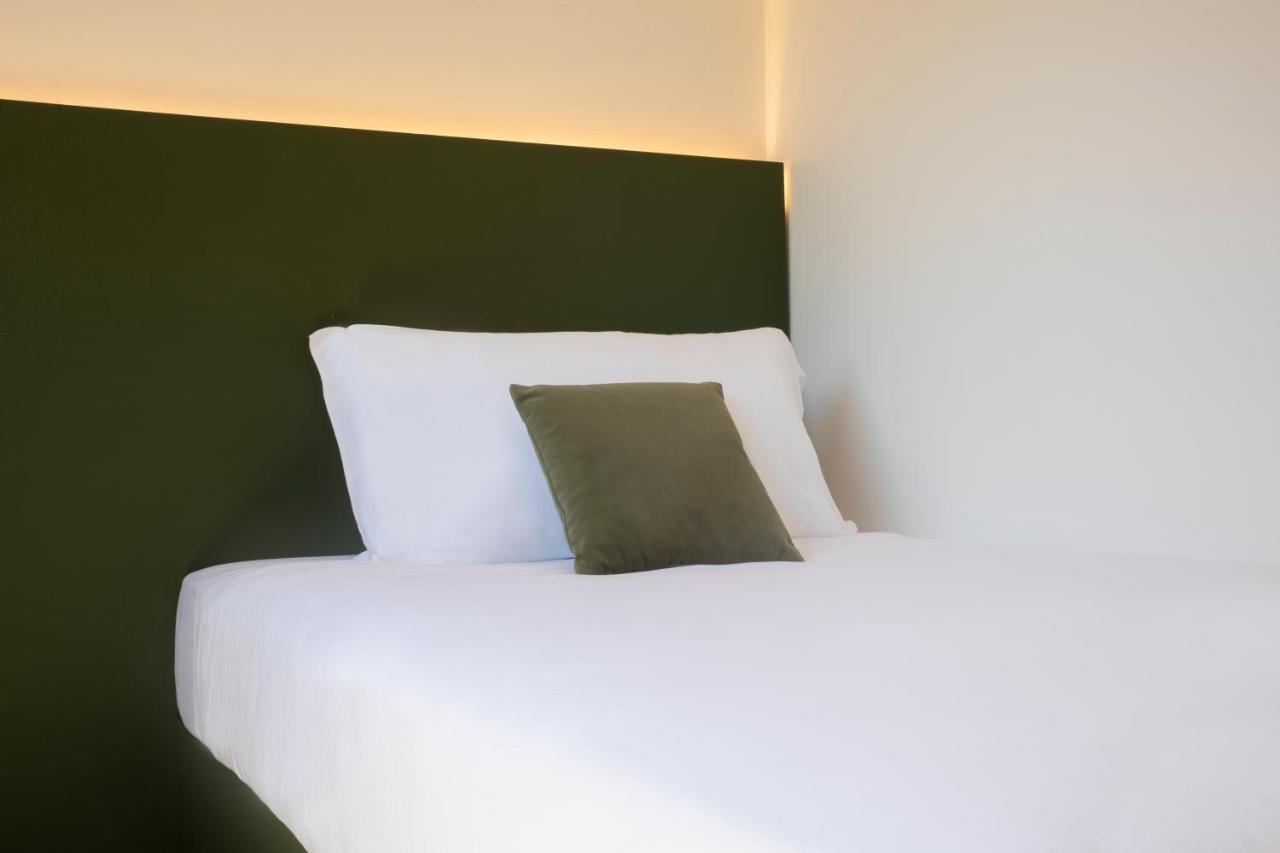 The City Hotel アンコーナ エクステリア 写真